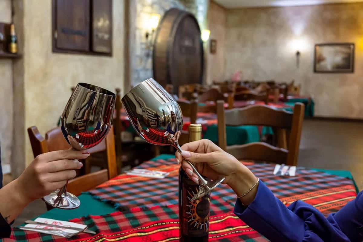Hotel Izvora 2 Arbanaszi Kültér fotó