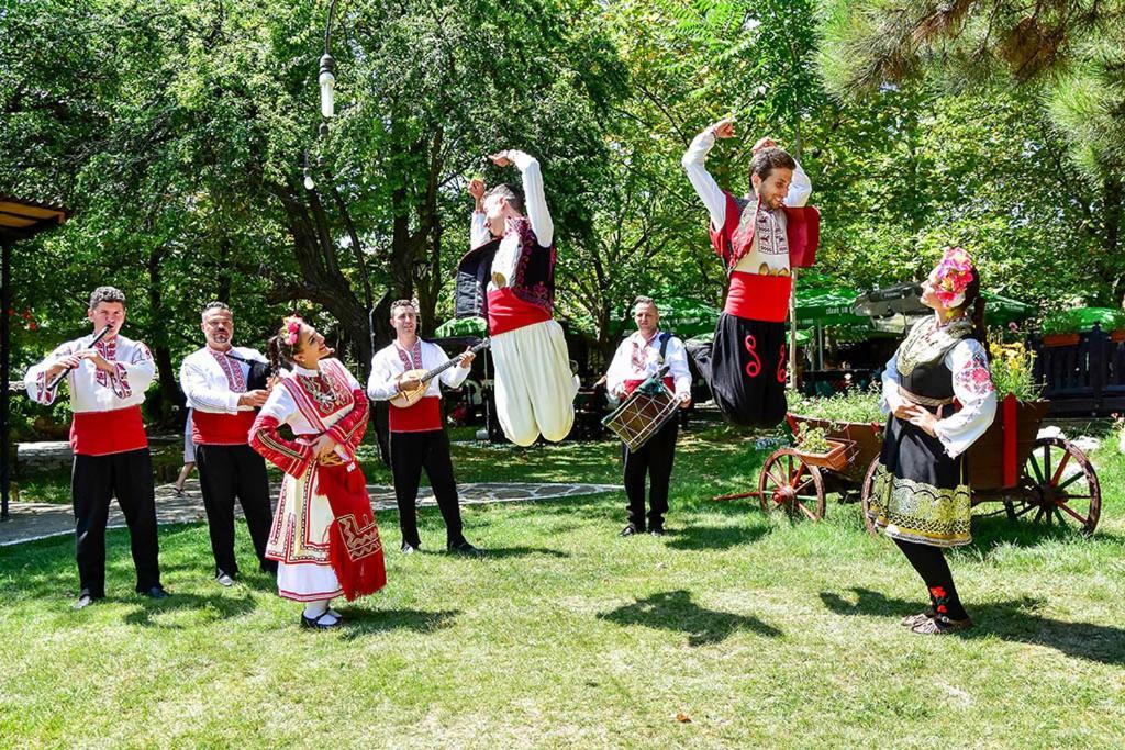 Hotel Izvora 2 Arbanaszi Kültér fotó