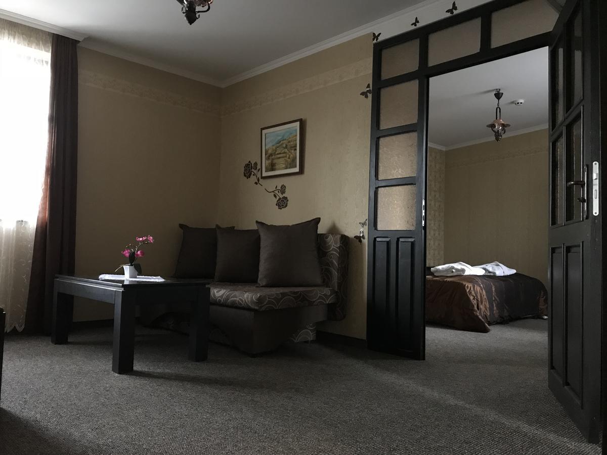 Hotel Izvora 2 Arbanaszi Kültér fotó