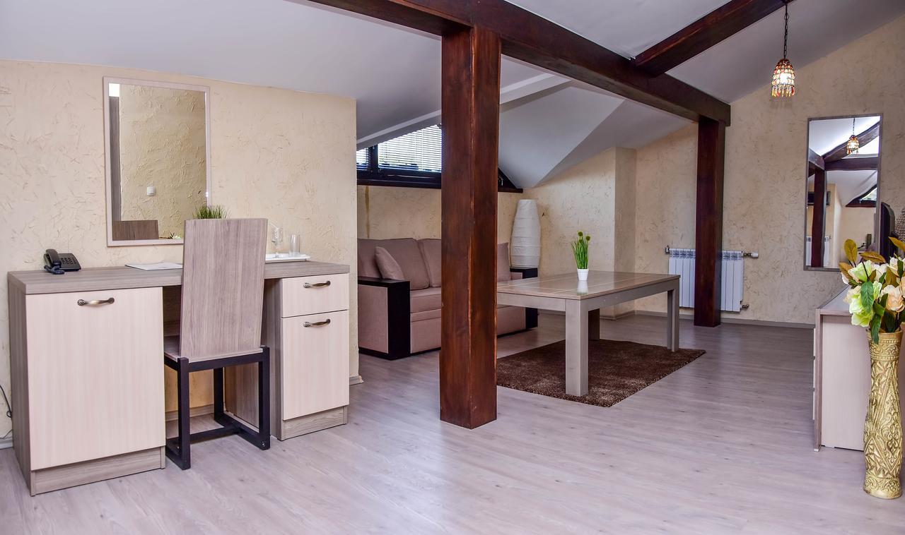 Hotel Izvora 2 Arbanaszi Kültér fotó